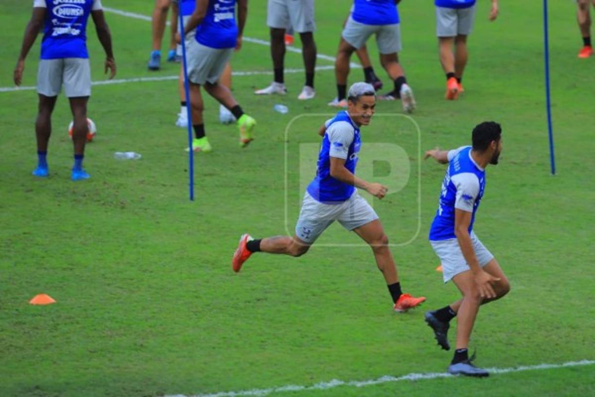 A Najar se le vio sonriente en el último ensayo de la H. El jugador del DC United no estuvo ni en la banca ante EUA ya que el cuerpo técnico lo alistó para el choque ante Estados Unidos.