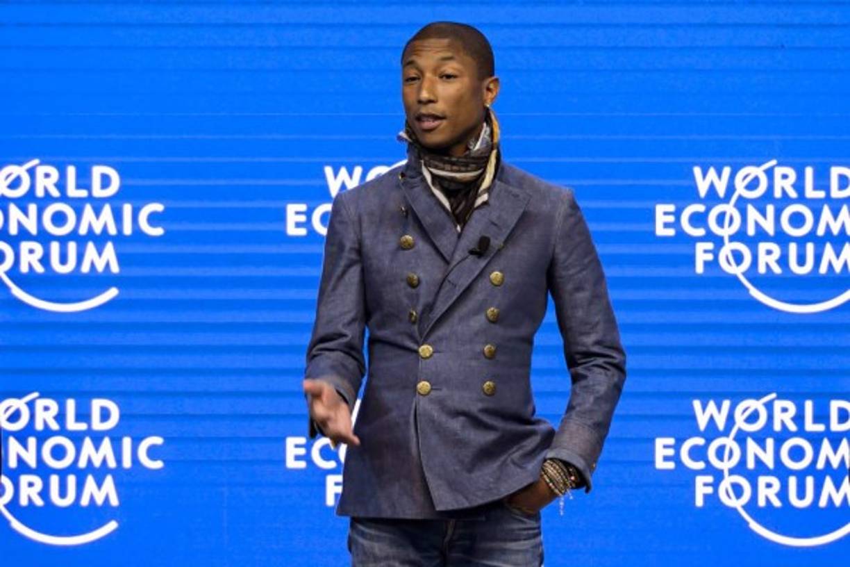 5. Pharrell Williams. Por su participación en “La Voz” y su sencillo “Happy” está en el quinto lugar con una fortuna de 32 millones de dólares.