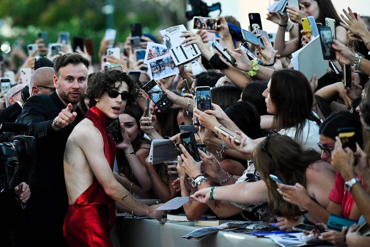 Definitivamente, el estilo de Timothée dio mucho de que hablar en la nueva edición del festival de cine.