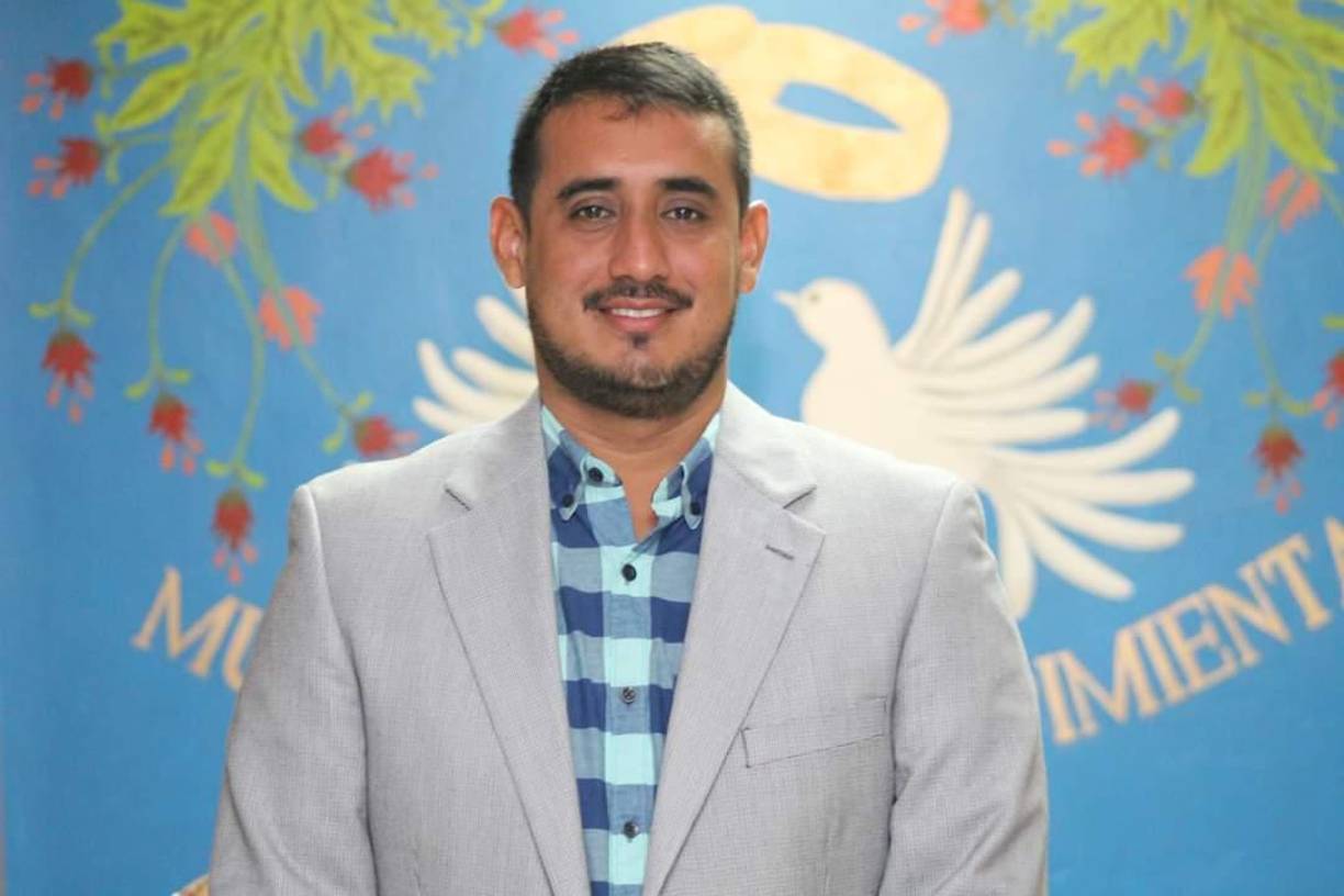 Mármol fue atacado a disparos cuando se conducía en su vehículo, desde su casa hasta su lugar de trabajo en la comuna municipal. 