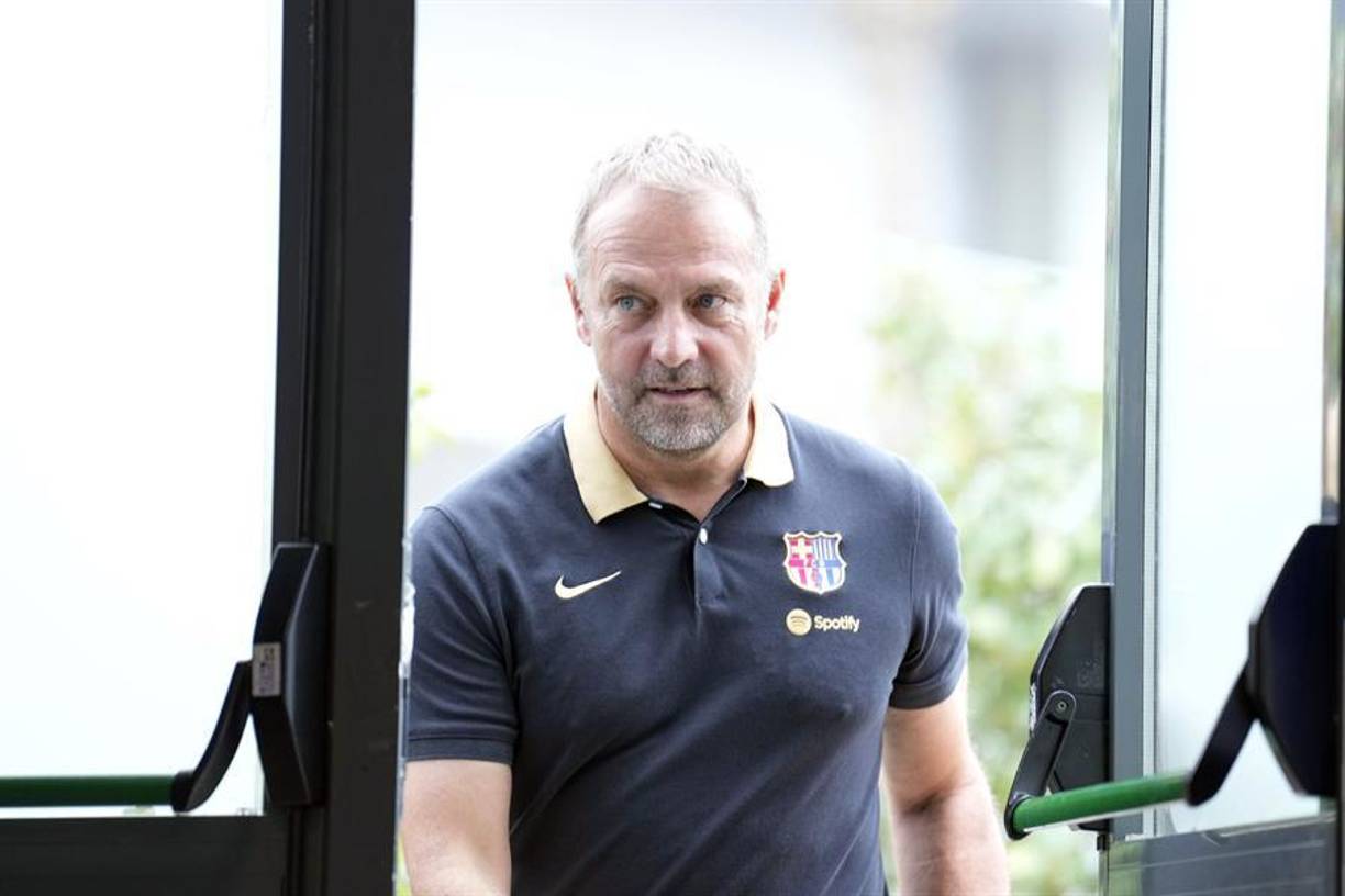 Pero una de las sorpresas de este clásico será nada más y nada menos que Hansi Flick, entrenador que tiene ilusionado a todos los Barcelona por sus grandes resultados y su forma de jugar con un equipo joven.