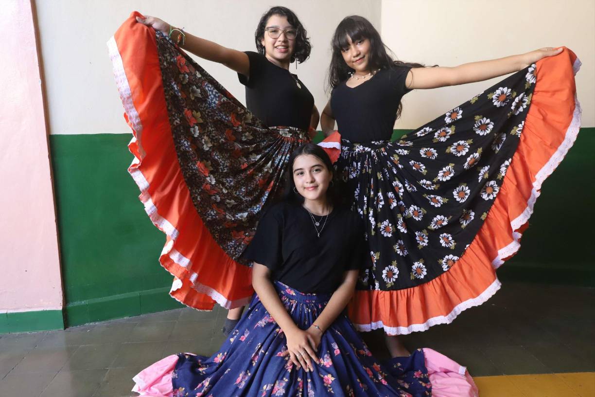 Alejandra Godoy, Allisson Chávez e Itzel Hernández