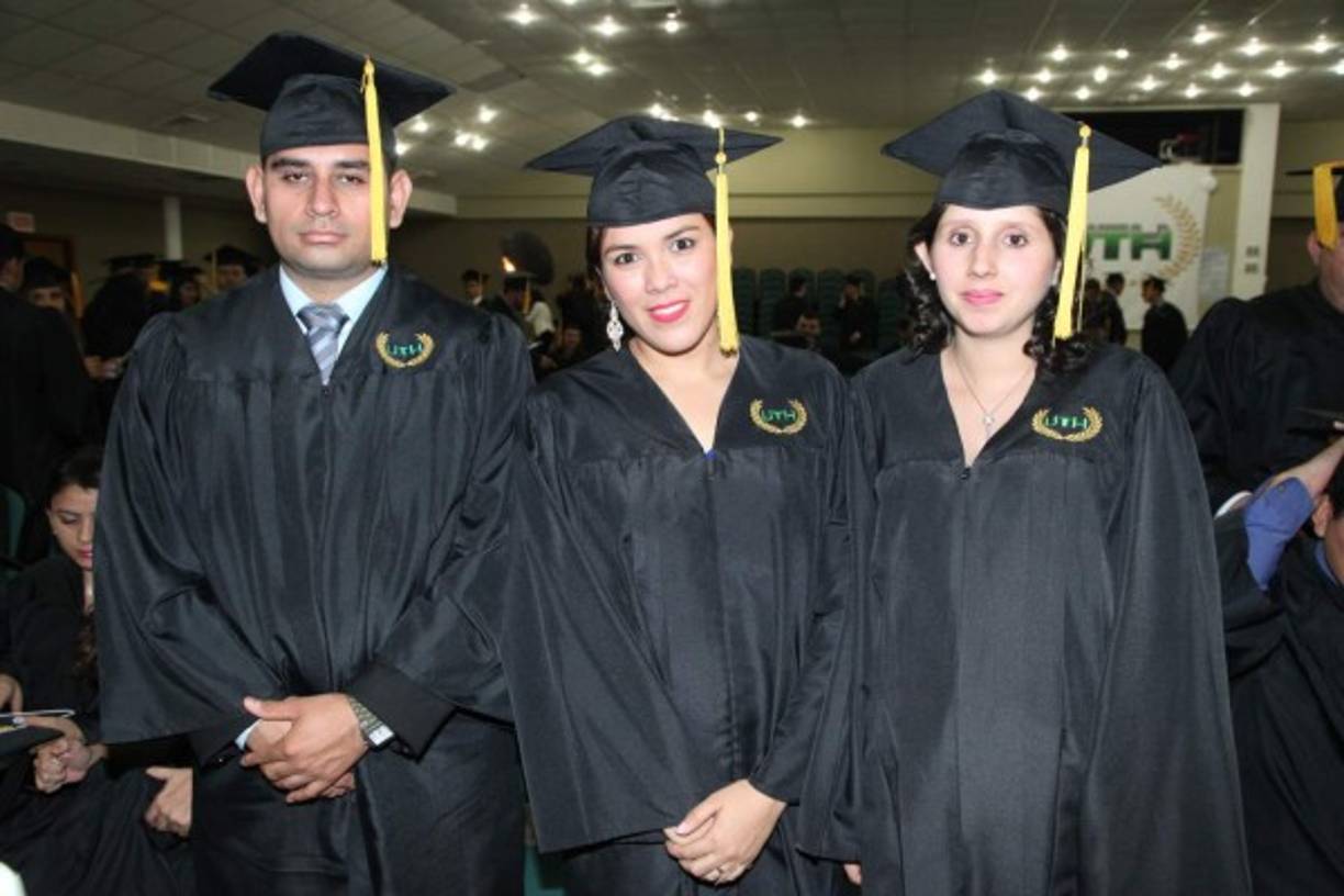 Mauro Trejo, Ada Roque y Cindy Lara.