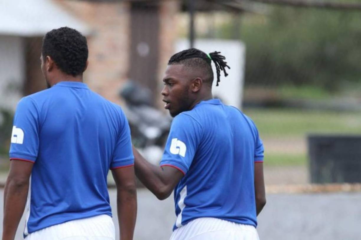 El lateral izquierdo Elmer Güity es otro de los jugadores del Olimpia que pasaría en calidad de cedido al Real de Minas.