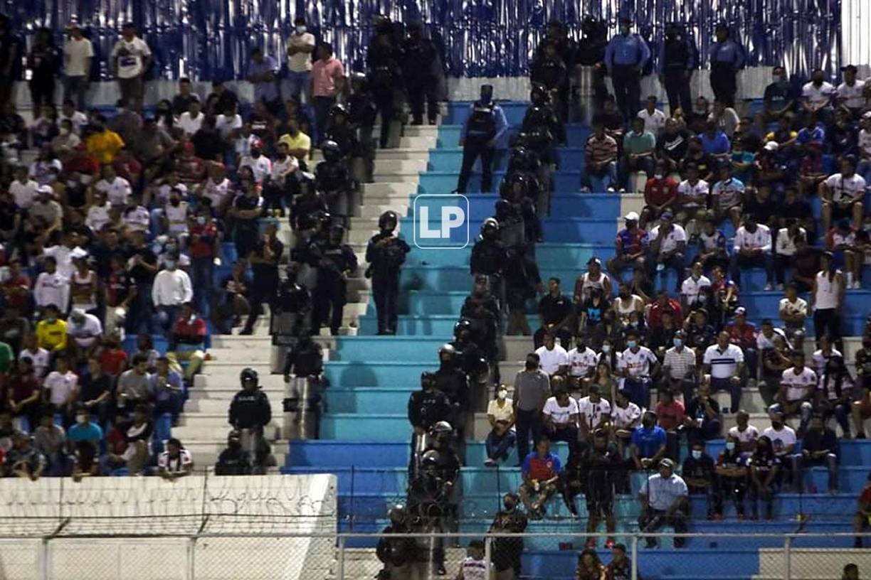 La seguridad estuvo bien aplicada en el estadio Nacional Chelato Uclés durante el clásico Motagua-Olimpia.