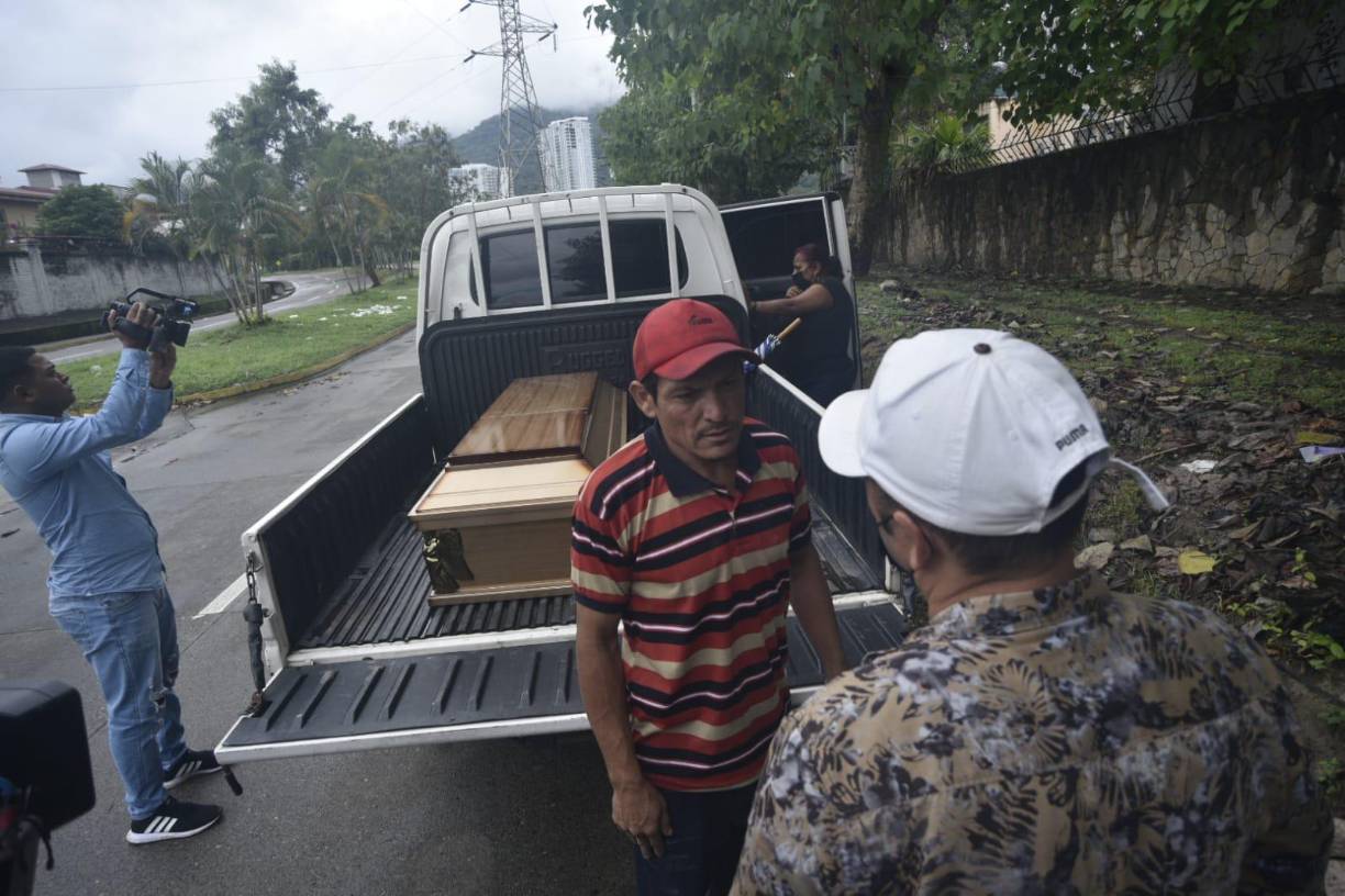 La venta de pólvora en el país continúa pese a la prohibición de varias municipalidades.