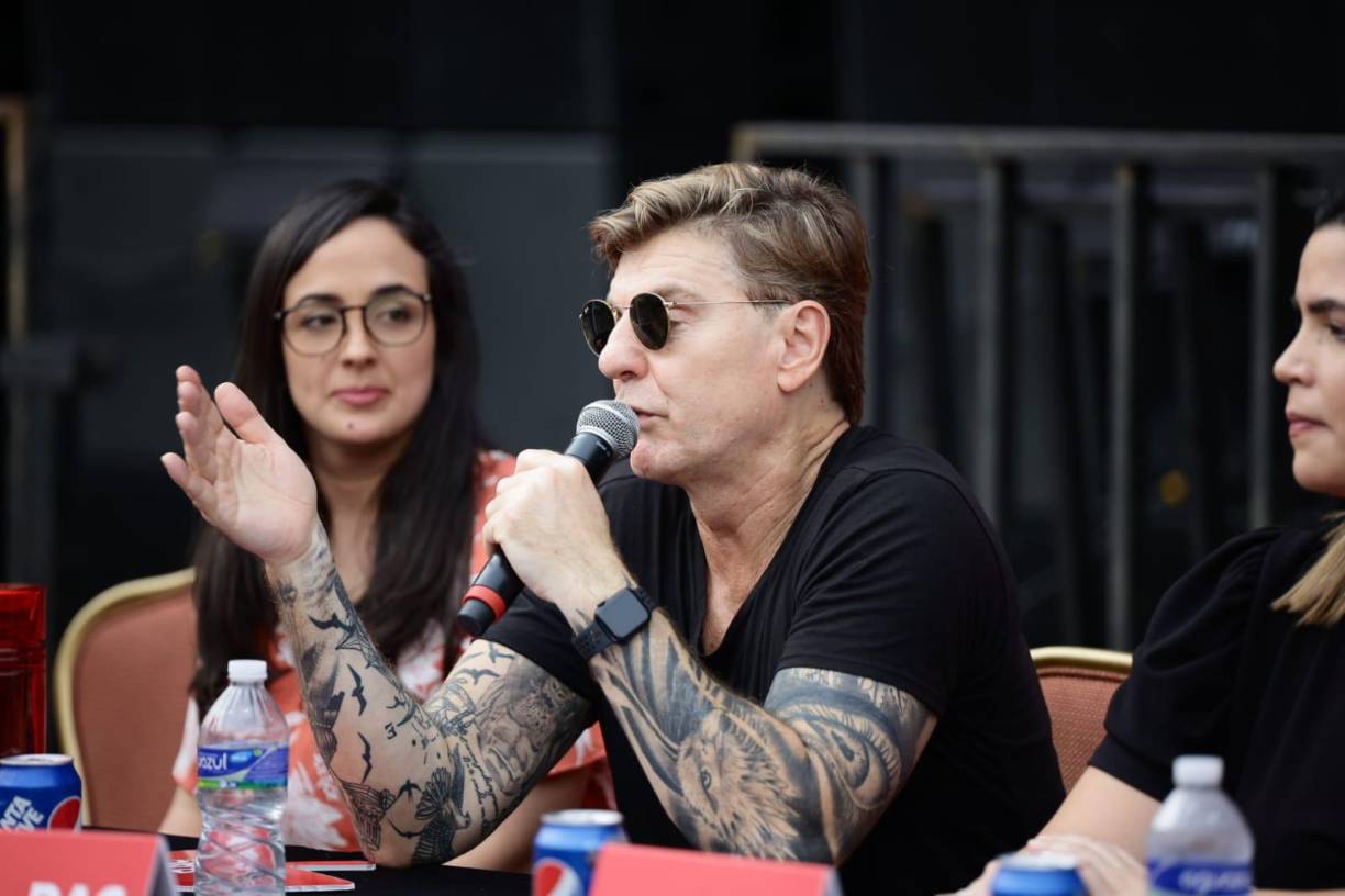 ”En Honduras, siempre que venimos nos tratan bárbaro. Estamos pasando un momento muy lindo”, dijo el artista argentino en el encuentro con los medios. 