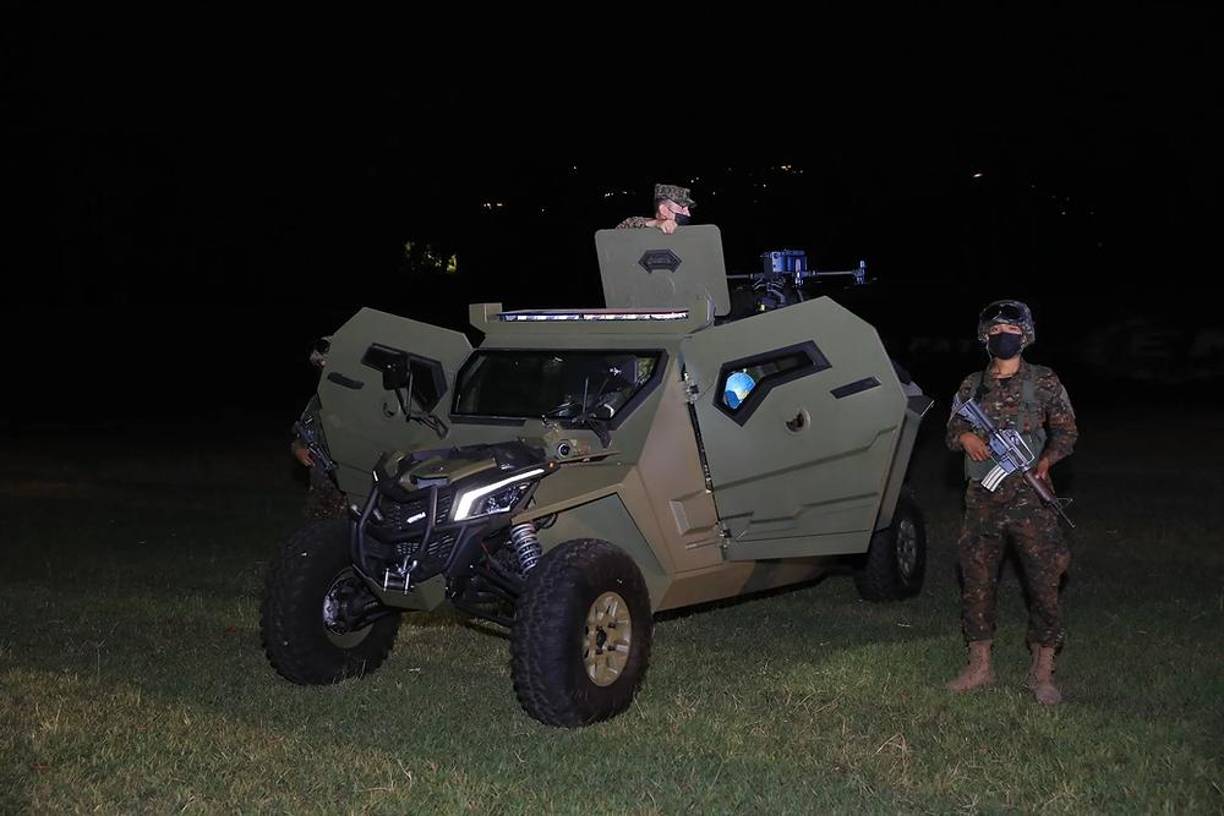 La fase 3 del polémico plan de seguridad de Bukele, está enfocada en modernizar con nuevos armamentos y equipos a las Fuerzas de Seguridad del vecino país en su lucha contra las pandillas, el crimen organizado y el narcotráfico.