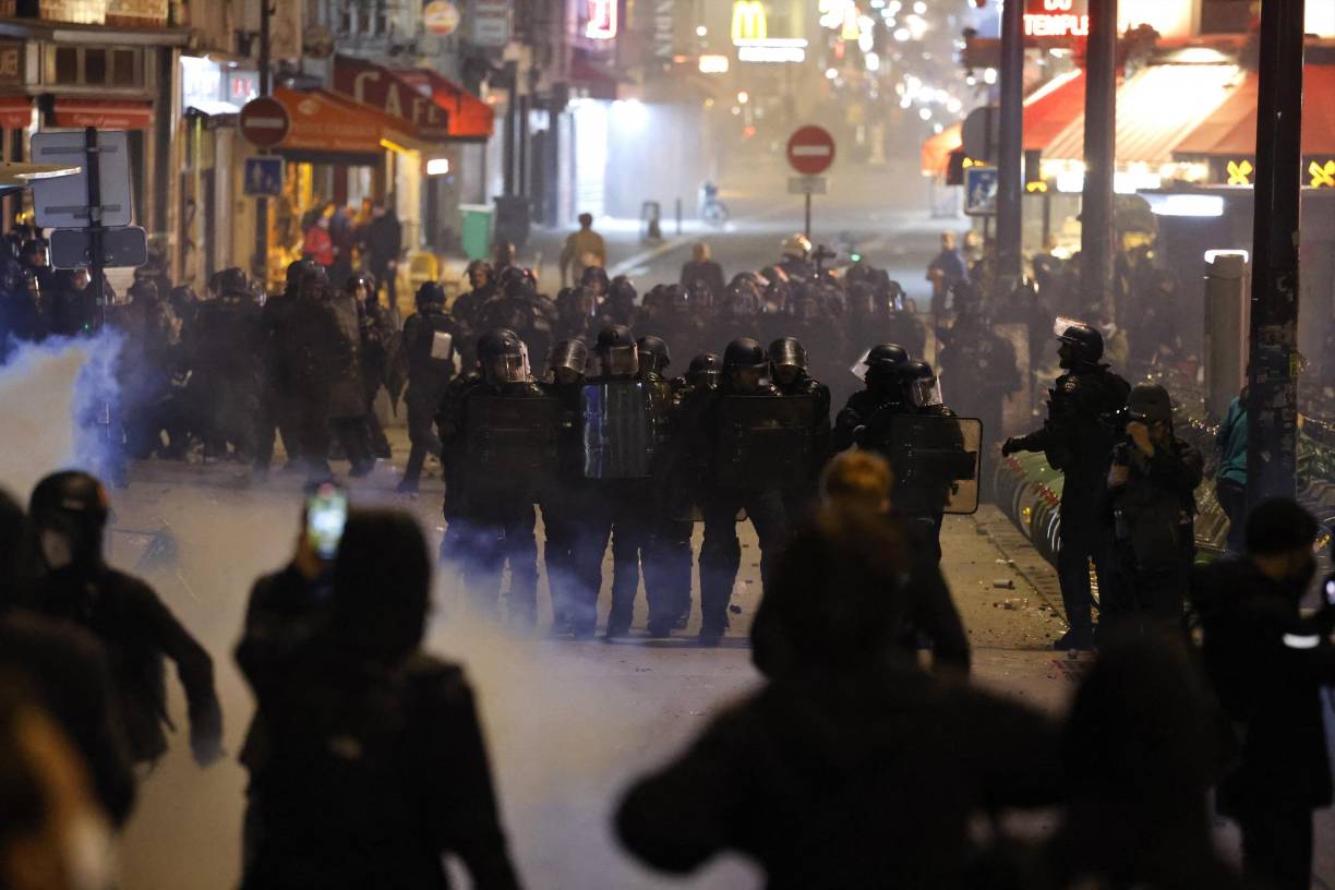 Hubo más manifestaciones, con al menos 5.000 personas en total según las prefecturas (delegaciones del Gobierno), en diferentes ciudades del país como Grenoble, Lille, Rennes o Nantes.
