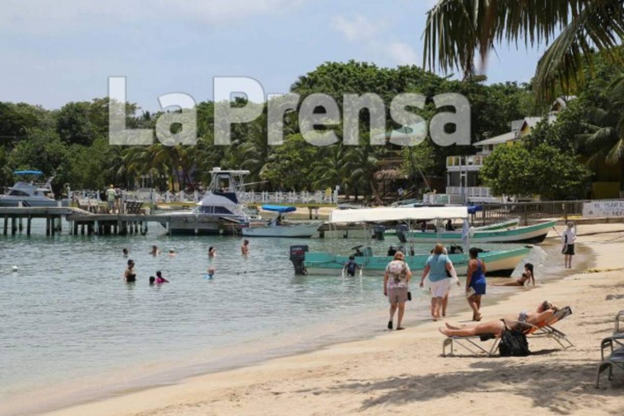 'La estamos pasamos muy lindo, hemos bajado a una tierra hermosa. El recibimiento fue bello”, expresó una turista.