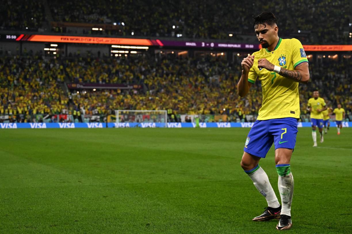 Paquetá con su estilo único celebró su gol ante Corea del Sur.
