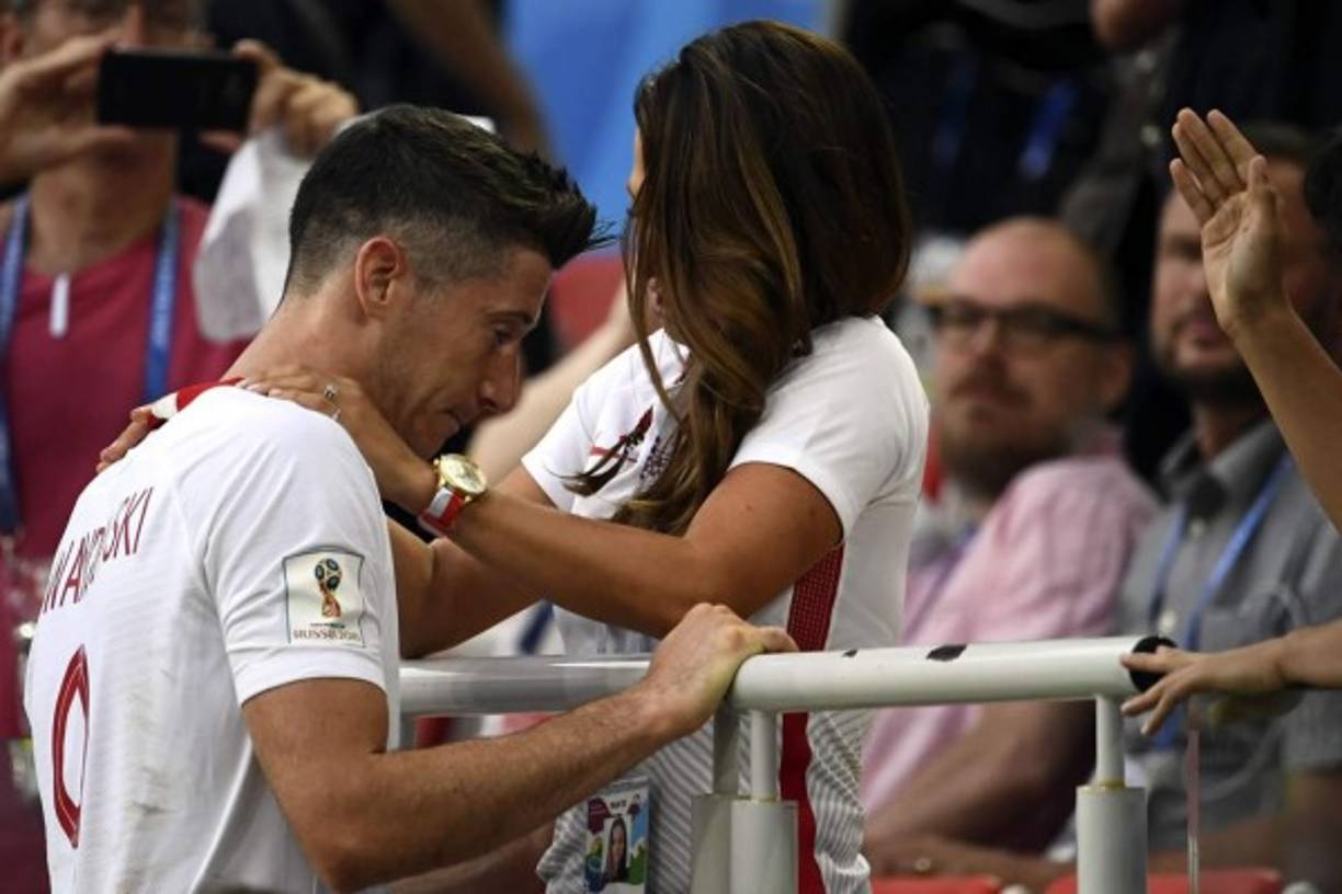 Se trata de Anna Lewandowska, la bella esposa del atacante polaco Robert Lewandowski. Foto AFp