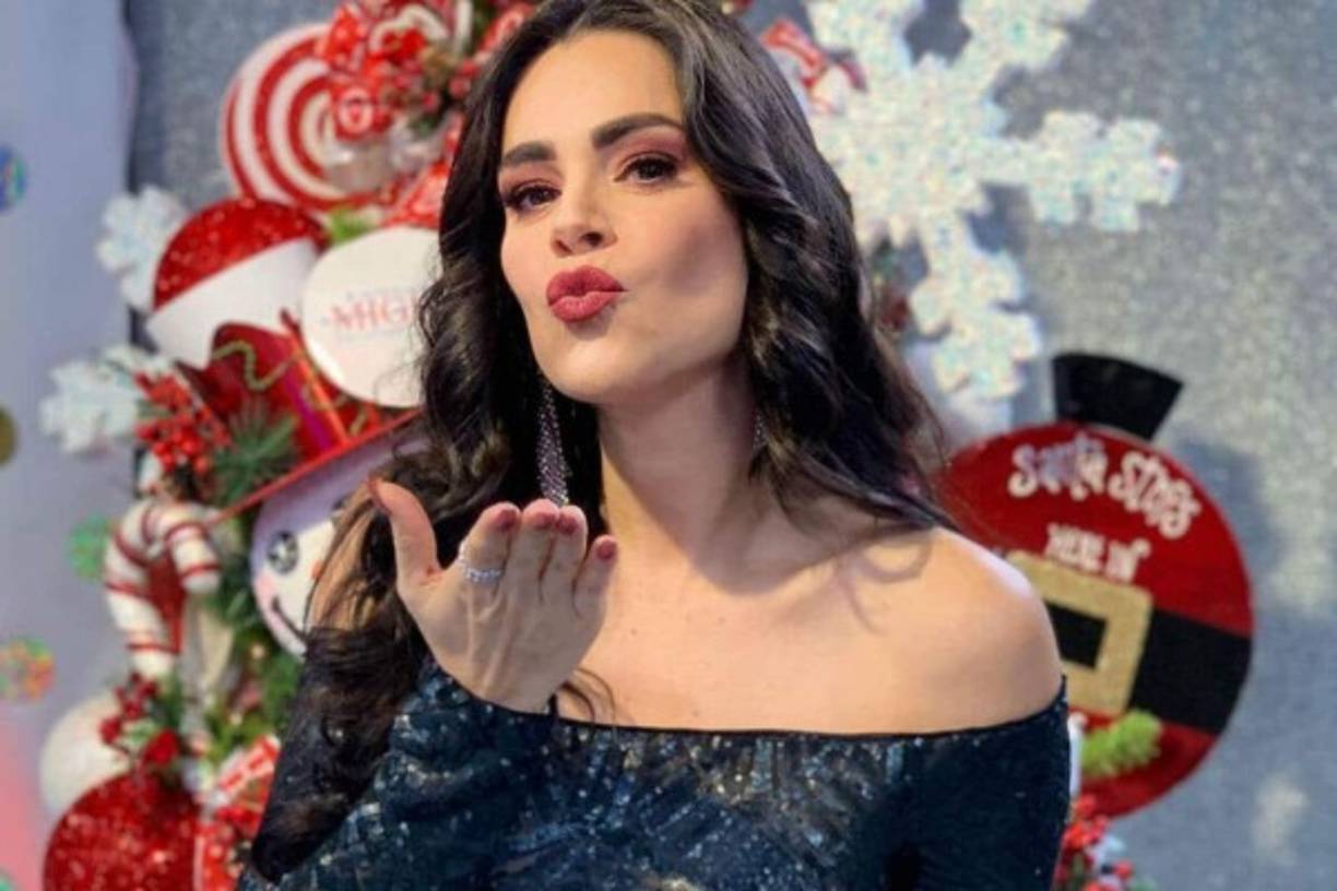 “Por el descuido de una persona, de la falta de conciencia de avisar en el trabajo; desafortunadamente contagió a varias personas porque se hizo una cadena de contagiadero horrible”, dijo molesta González.