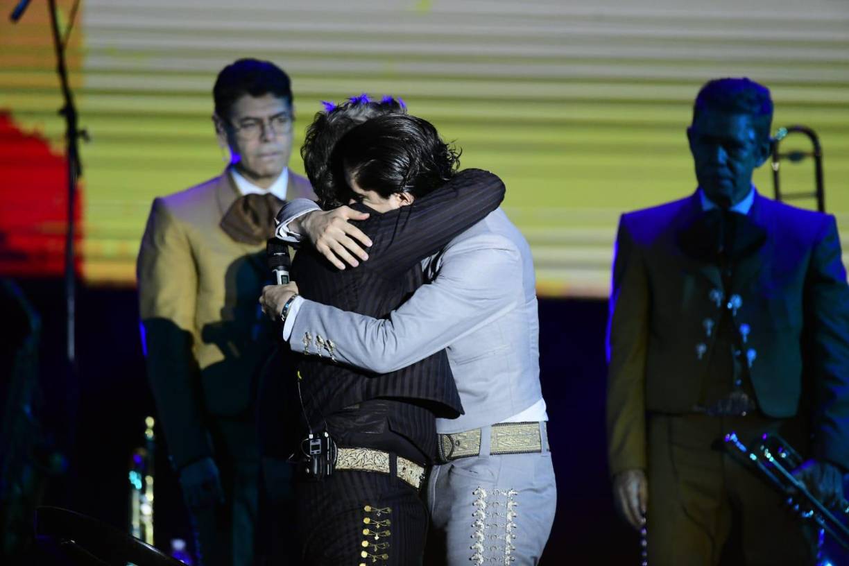 El público conmovido aplaudió cada momento