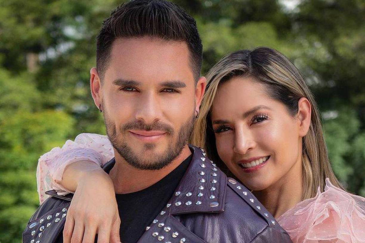 <b>Sebastián aseguró que sería la única vez que hablaría en torno al tema y aclaró que la separación no fue por una tercera persona y mucho menos que fuese porque él fuese “gay”</b>