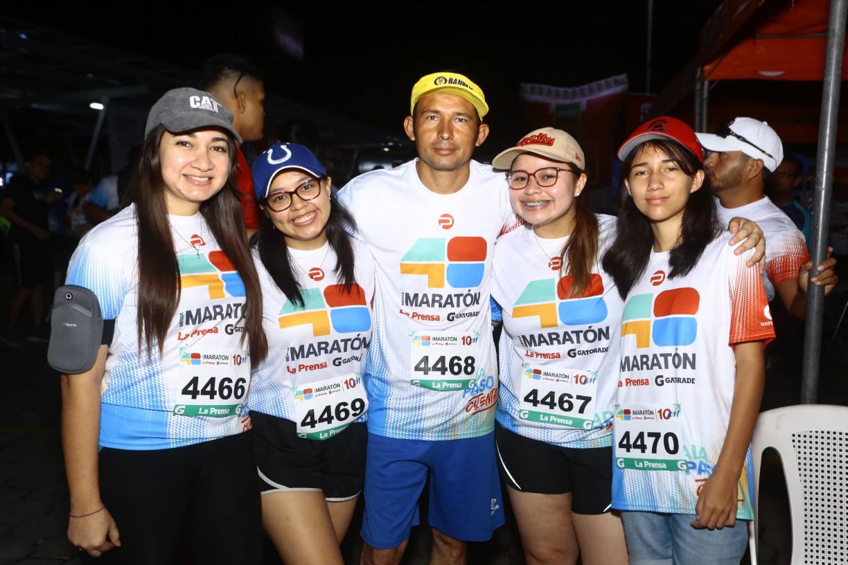 Y en los 5 km gira en la Fuente Luminosa para seguir su marcha final como el trayecto de la anterior ruta (10.5 km). Habrá puntos de hidratación.