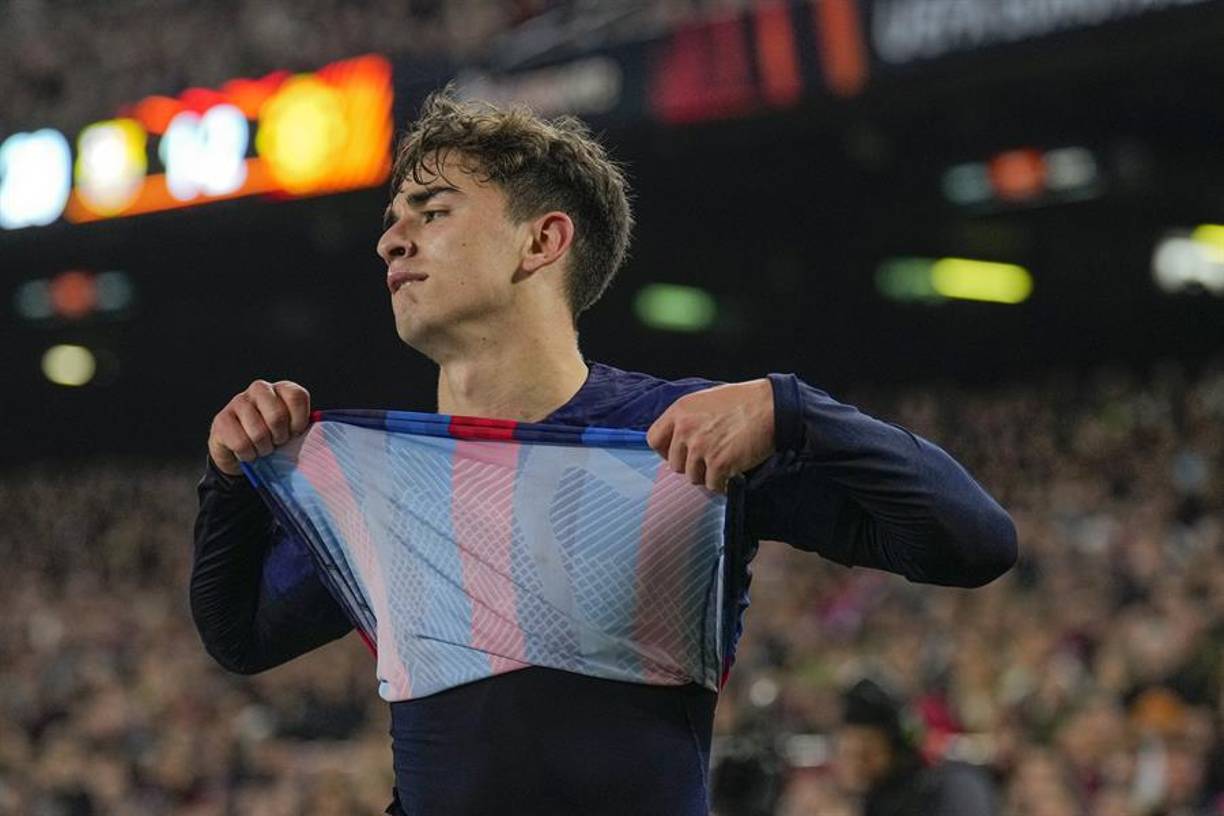 Mediocentro: Gavi, el joven futbolista siempre demuestra garra en estos partidos.