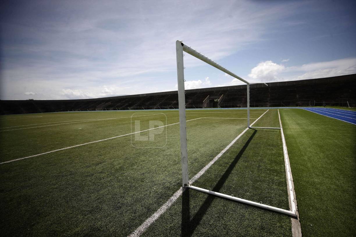 En medio de las negociaciones con los Lobos UPNFM, el alcalde de La Paz detalló que han regulado el plan de arbitrios del estadio para que tanto equipos de primera como segunda división puedan disputar sus partidos ahí, siendo esta además la forma en que recaudan los fondos para darle el mantenimiento necesario a la instalación deportiva.