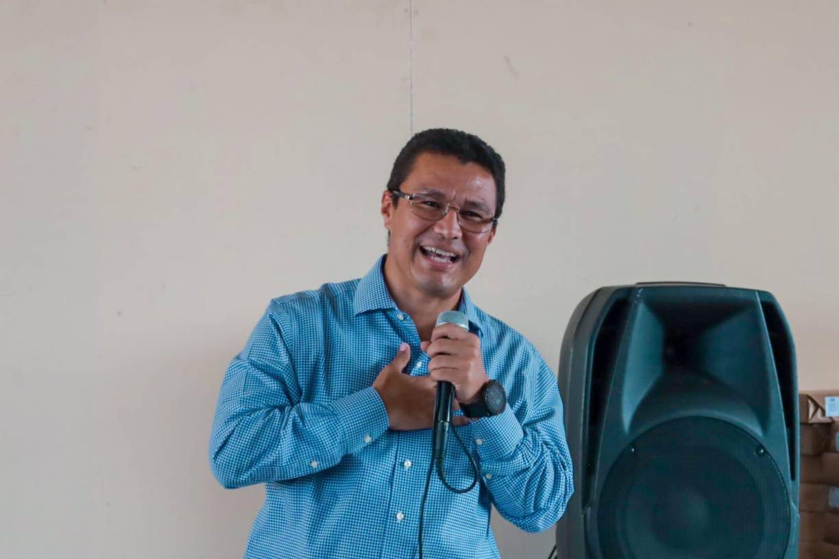 Aparte de Ebal Díaz, otros líderes del Partido Nacional, también se sumaron a las felicitaciones hacia el expresidente Hernández. 