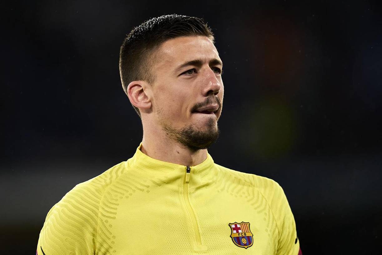 Clement Lenglet - El defensa francés es la futura venta del FC Barcelona y podría dejar seis millones de euros al club culé. Según Sport, pese a que la negociación inicial con el Tottenham estaba rondando los 12 millones, todo parece indicar que el Barça aceptaría la venta del central por la mitad: 6.
