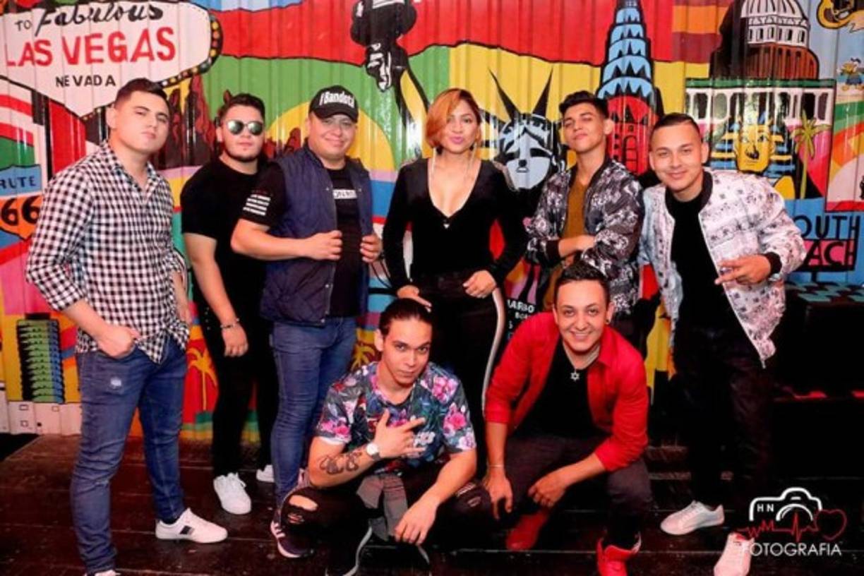 Silvia Rodríguez<br/><br/>La hija del reconocido músico Armando Rodríguez y su famosa banda estarán desde las 11.30 am en Copantl Hotel & Convention Center, y por la noche se presentará en The Container restaurant, en la 8 calle, 19 avenida en barrio Río de Piedra.