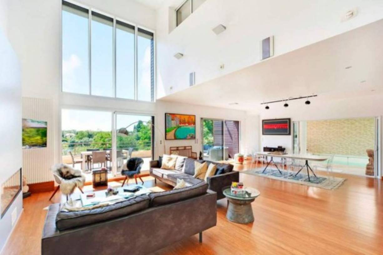 Esta mansión cuenta con seis habitaciones en la casa. Además, viene con una cocina, un baño, cuatro cuartos de ducha y seis aseos separados. La exposición al sur es una gran ventaja, ya que proporciona una iluminación ideal durante todo el día”. Foto Sotheby's.