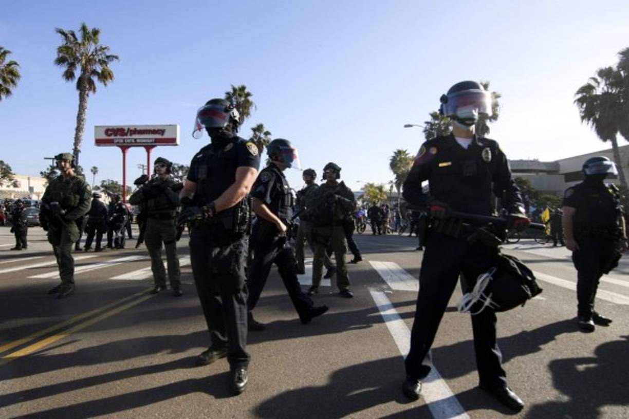 'Siempre facilitaremos las protestas pacíficas, pero no toleraremos actos de violencia', indicó un portavoz policial.