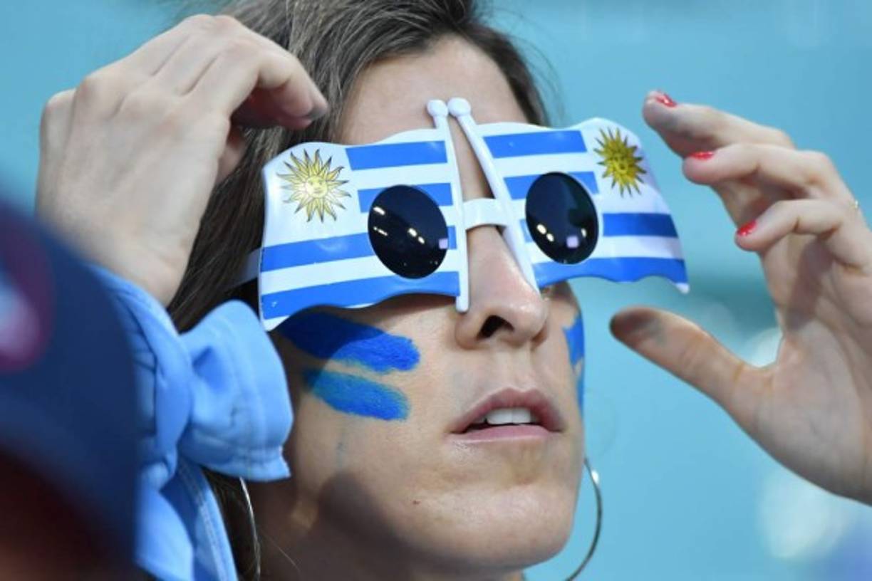 Uruguay ha contado con el apoyo de sus bellas aficionadas.