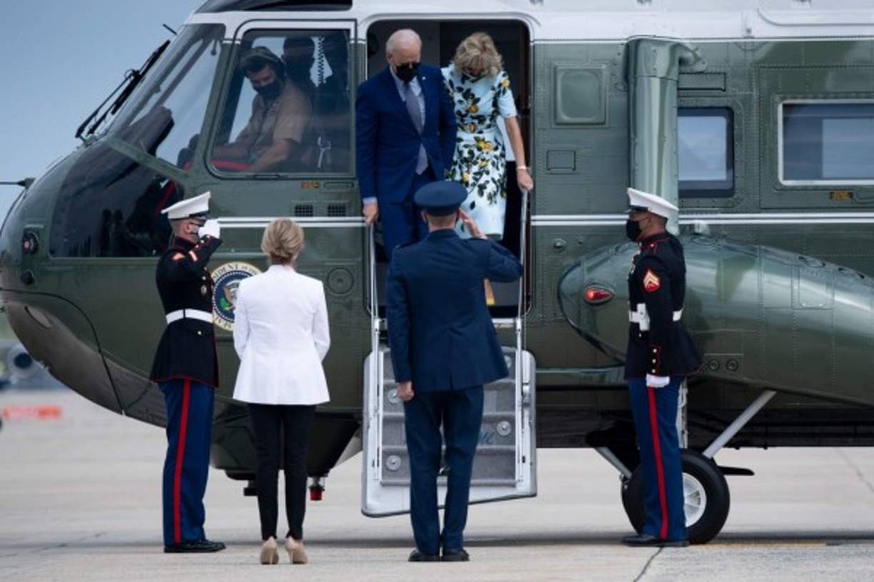 Ambos coinciden en que es el apoyo y la fuerza mutua lo que les hace 'inquebrantables'. “Todo el mundo dice que el matrimonio es 50/50. Bueno, a veces tiene que ser 70/30. Gracias a Dios que cuando estoy realmente deprimido, ella interviene, y cuando ella está realmente deprimida, yo puedo intervenir”, añadieron en la entrevista.