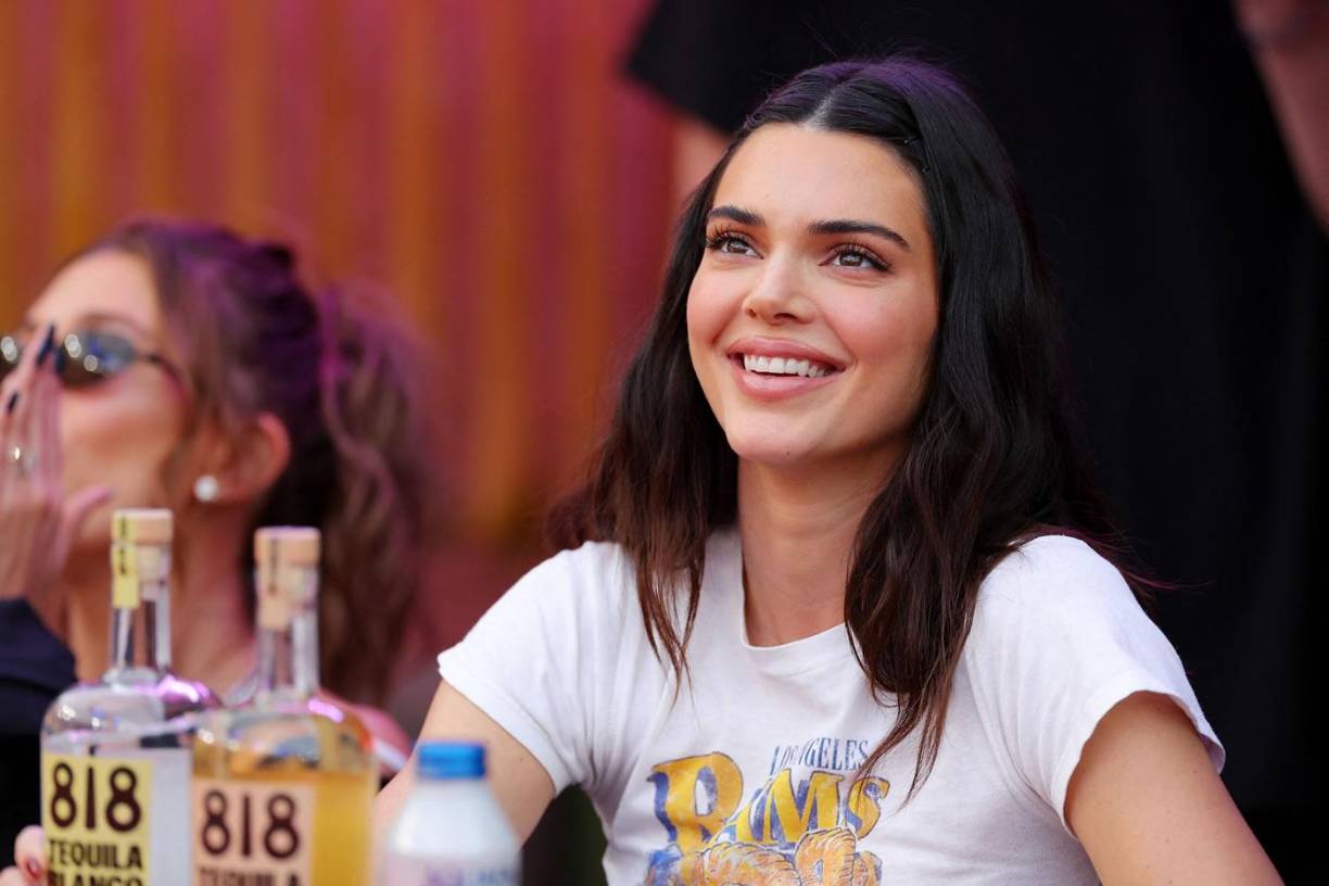 Kendall Jenner - La modelo no puedo dejar pasar la oportunidad de asistir al Super Bowl.