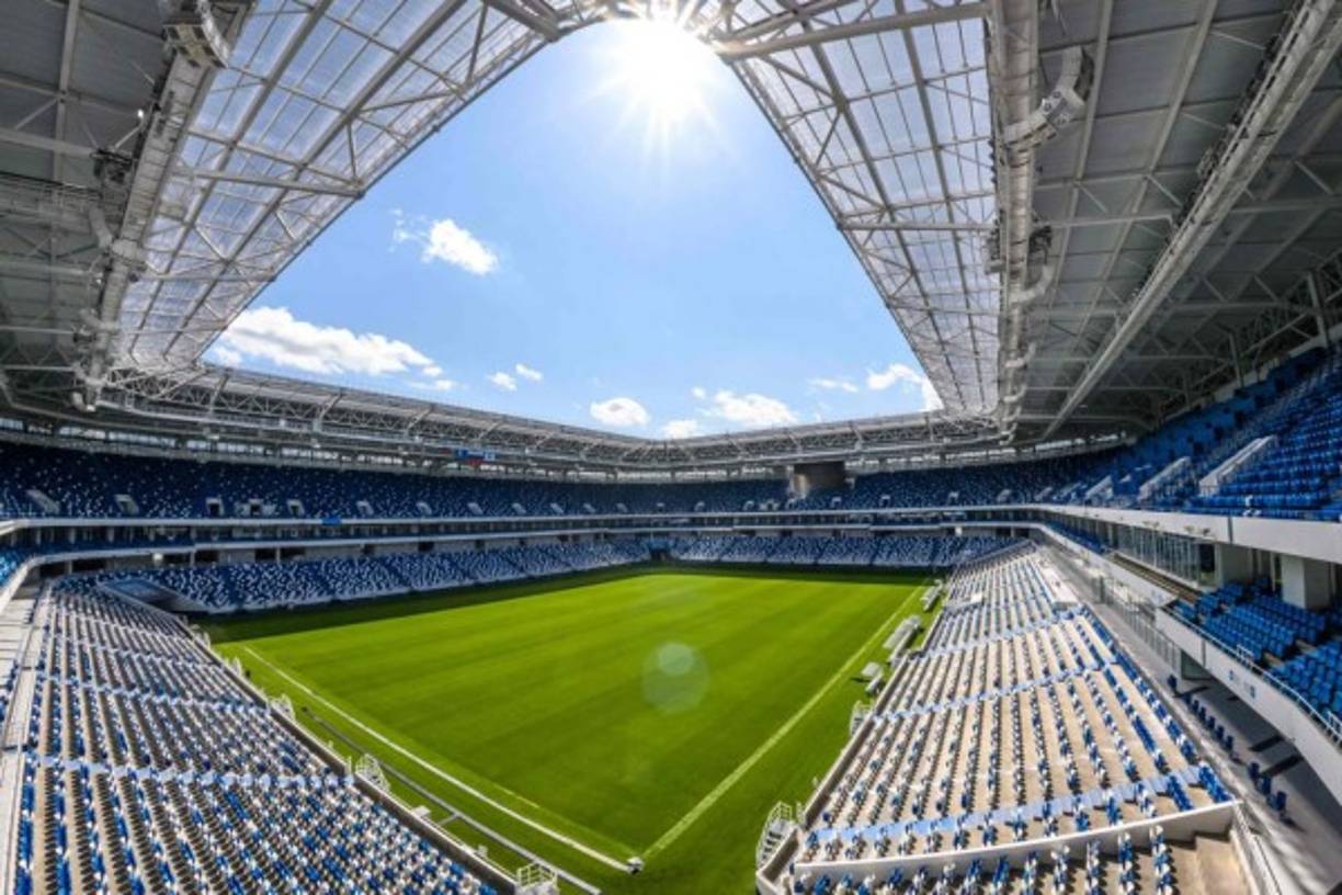 Kaliningrad Stadium - También conocido como Arena Baltika, está situado en al ciudad de Kaliningrado y tiene una capacidad para 45.015 espectadores. Su construcción inició en 2014 y se culminó en abril de este año. Foto AFP