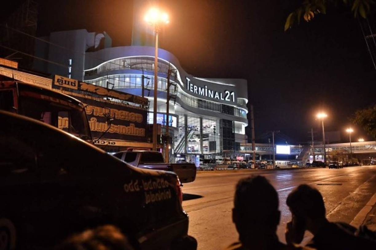 El Ministerio de Salud informó que alrededor de 10 personas están hospitalizadas 'en estado grave'.