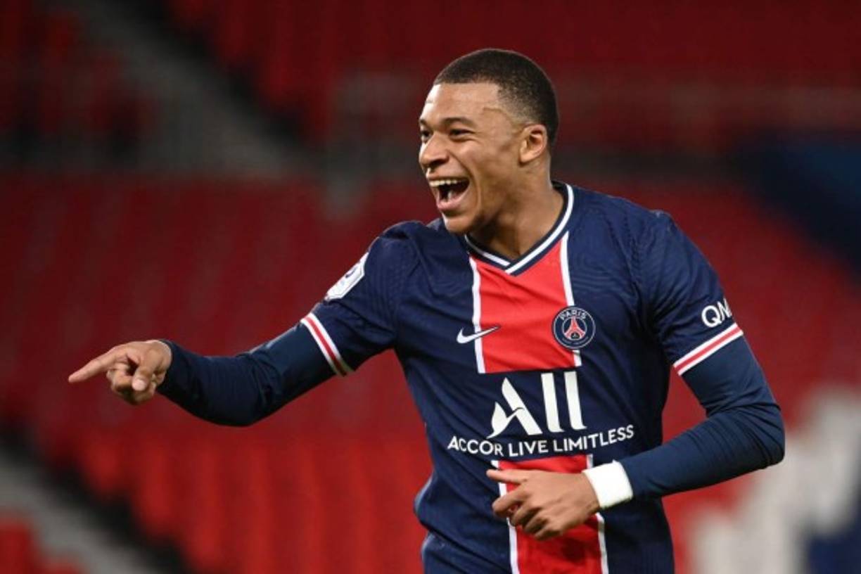5. Kylian Mbappé (PSG) - El francés de 22 años es la otra gran estrella de la temporada. Tiene 23 goles en su casillero de la Ligue 1 (46 puntos).