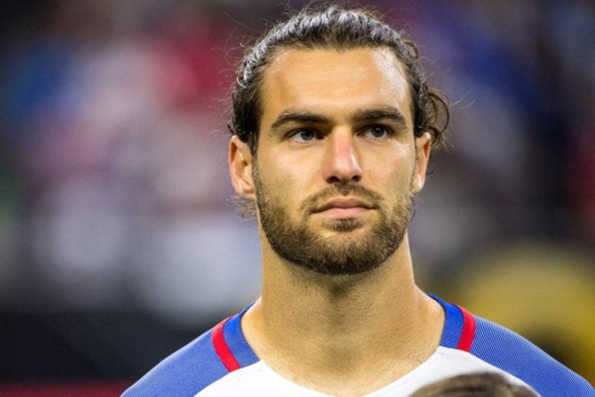 Graham Zusi: Lateral derecho que milita en el Sporting Kansas City, en Panamá no lo pueden ver luego de que en las pasadas eliminatorias les anotó sobre el final y los dejó sin opciones de jugar repechaje, le dio ese cupo a México.
