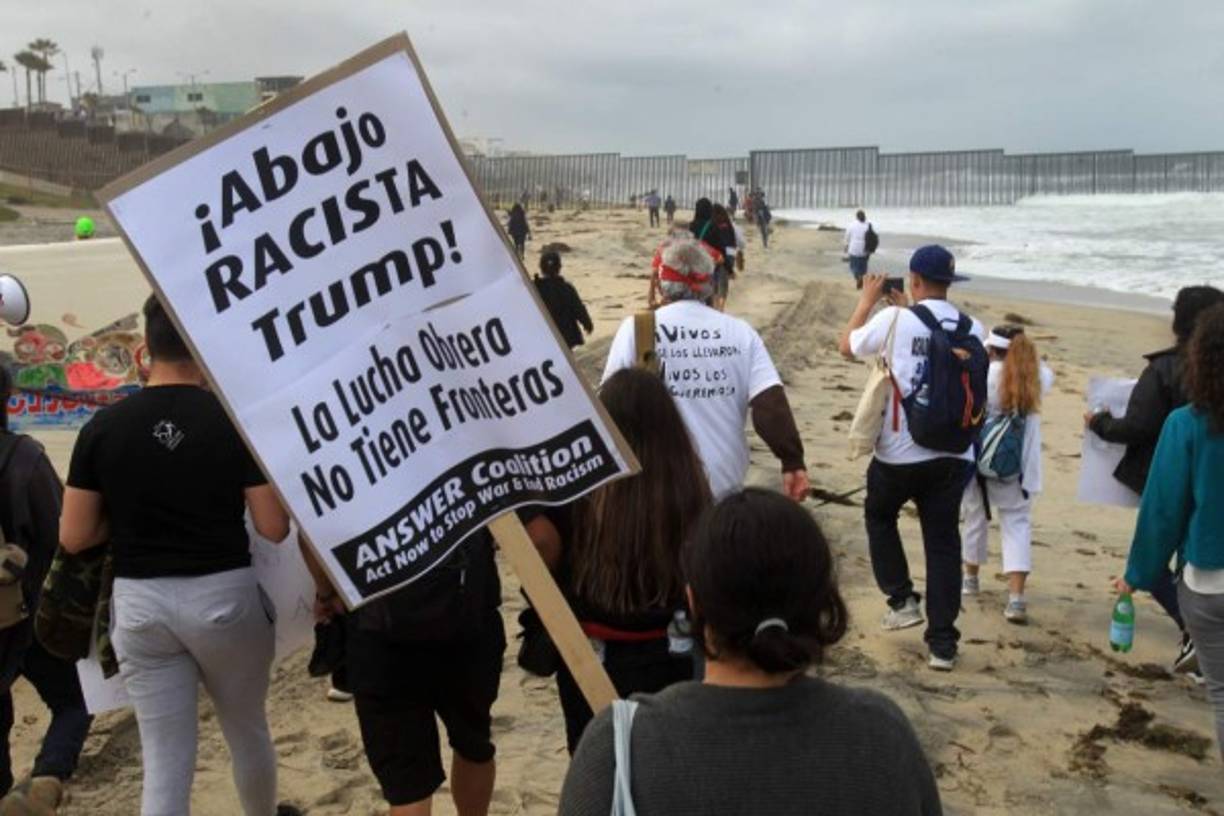 Los centroamericanos han cruzado un largo camino con sus escasas pertenencias y con el anhelo del 'sueño americano'. Llegaron a la frontera donde planean pedir asilo a Washington.