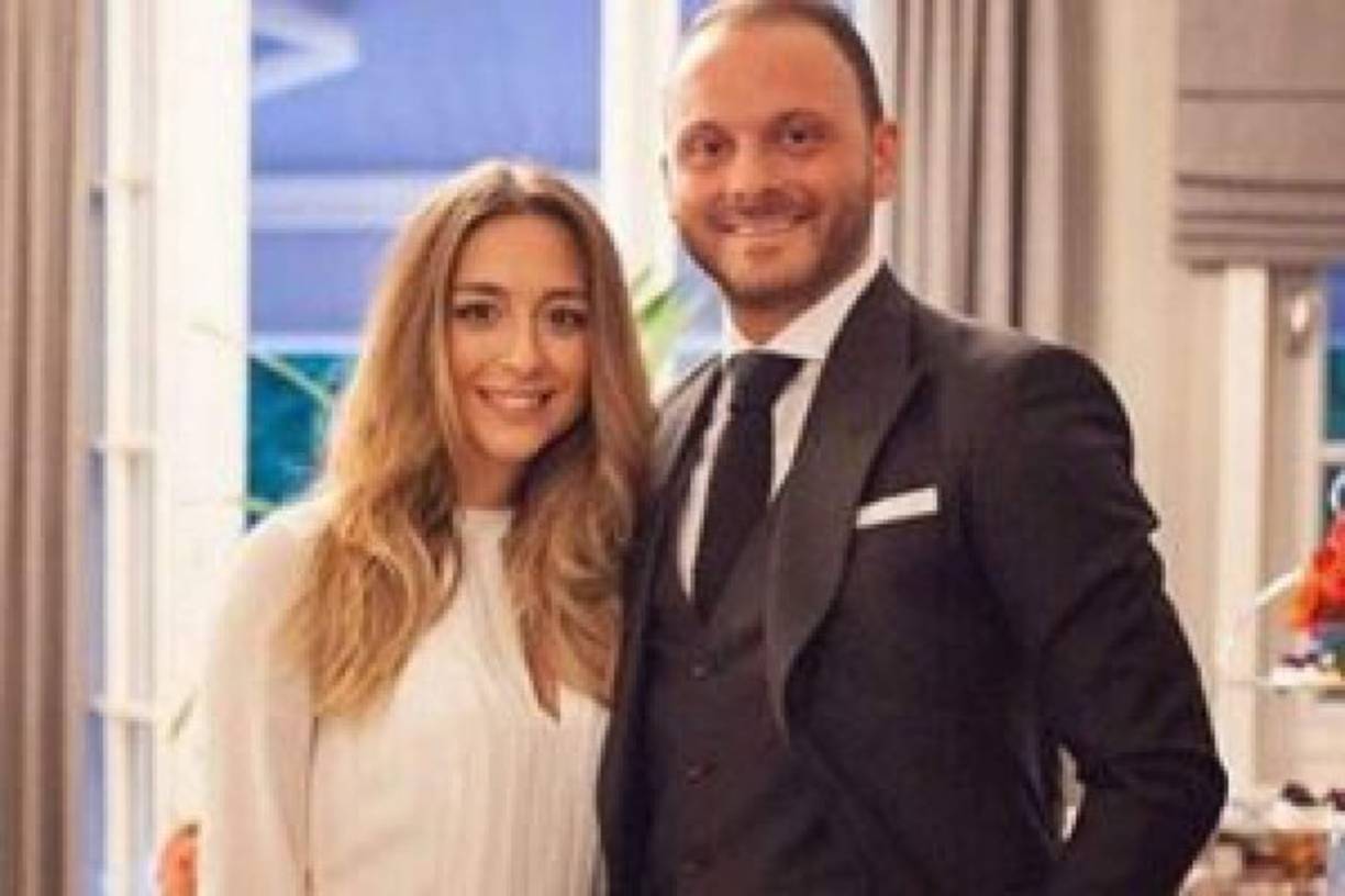 La boda estaba programada para el próximo 14 de abril en un complejo cinco estrellas en Estambul.