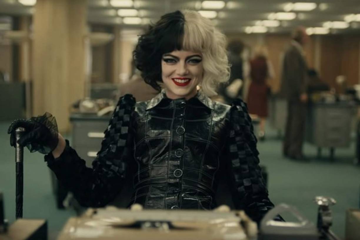 “Nos interesa el lado oscuro de la gente”<br/>Stone se ha unido así a la lista de estrellas que en los últimos años han protagonizado cintas que cuentan la versión del malo de la historia: Joaquín Phoenix en “Joker”, Angelina Jolie en “Maleficient”, Margot Robbie en “Birds of Prey” o Tom Hardy en “Venom”.