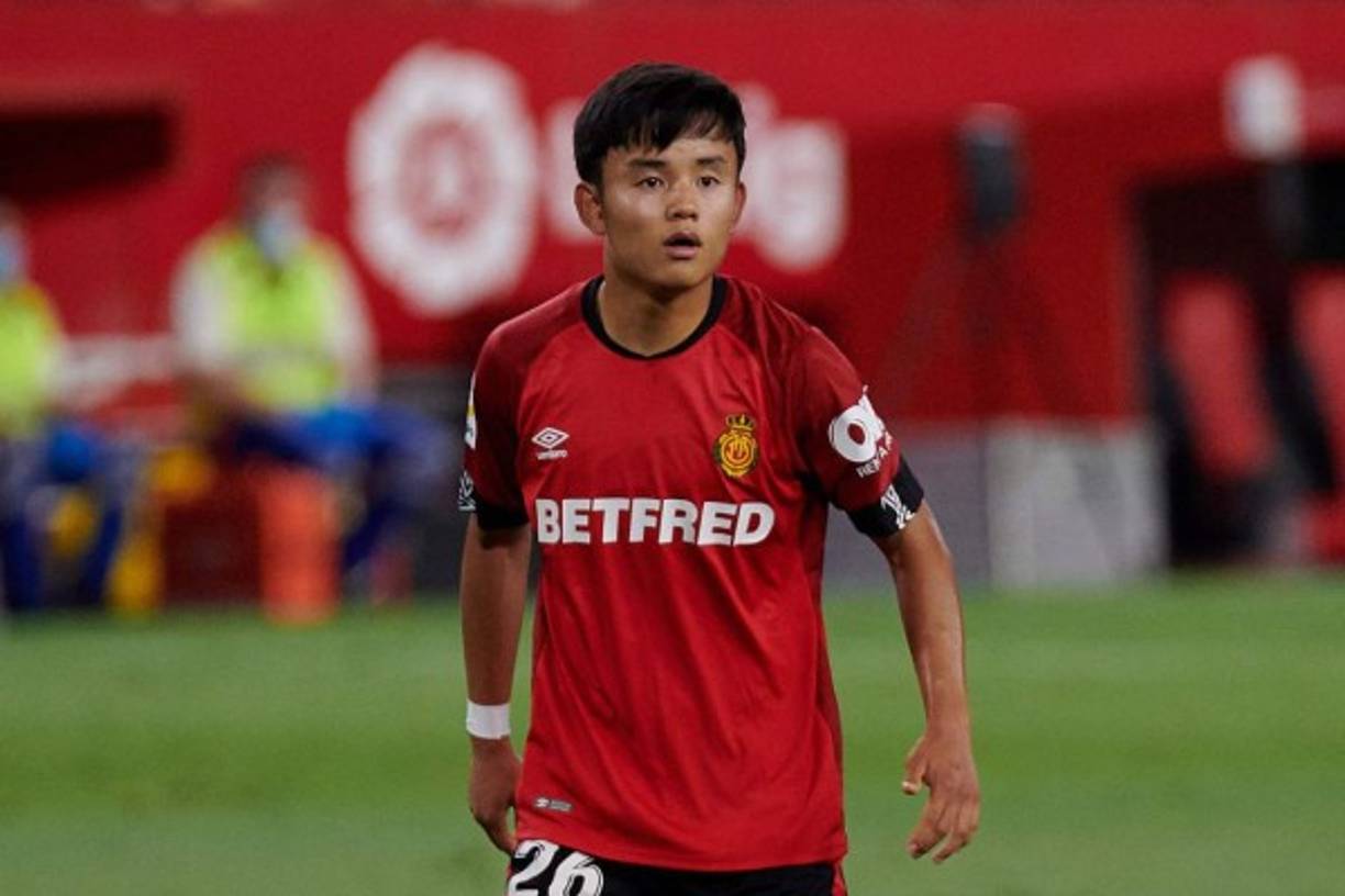 El joven extremo Takefusa Kubo podría recalar cedido por el Real Madrid en las filas del Betis la próxima temporada, después de completar una buena campaña en el Mallorca, finalmente descendido a Segunda División. El japonés esta campaña ha brillado en el Mallorca y parece que el Real Madrid está pensando en volver a cederlo.