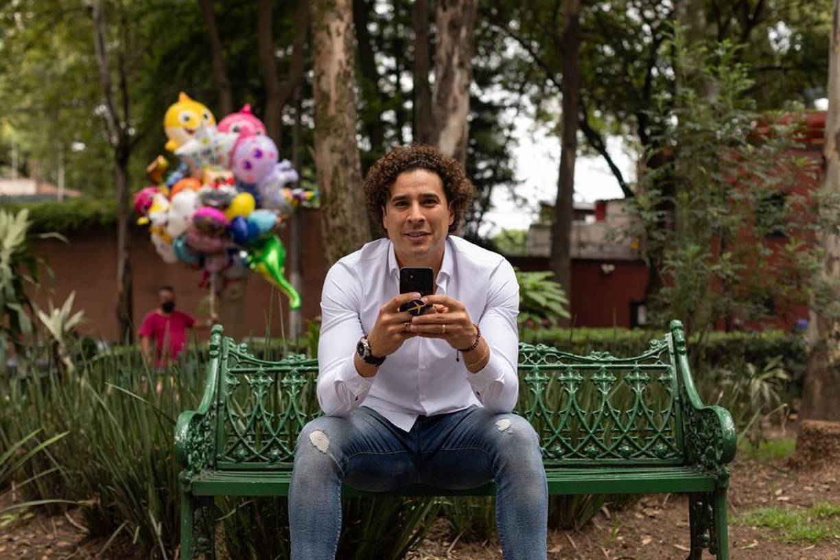 La Selección Mexicana está en la última etapa de su preparación para afrontar la Copa del Mundo Qatar 2022 y algunos jugadores han recibido mensajes para motivarse de cara a la justa internacional, el último de ellos es Guillermo Ochoa.