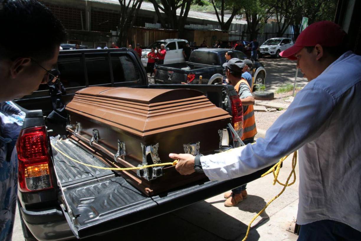 El cuerpo de Frank fue retira la tarde de este sábado 14 de septiembre.