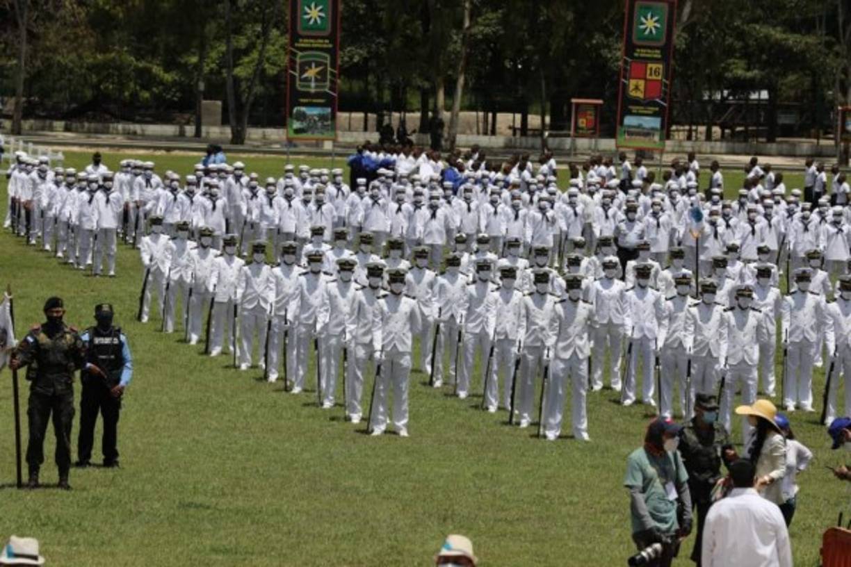 El documental también contiene eventos cívicos, culturales y folclóricos en el que participan los estudiantes y será transmitido por el canal del Estado TNH.