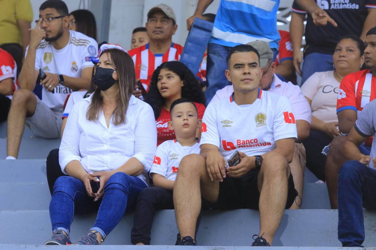 ¡Ambientazo! La Ceiba se luce con la Gran Final Olimpia-Motagua
