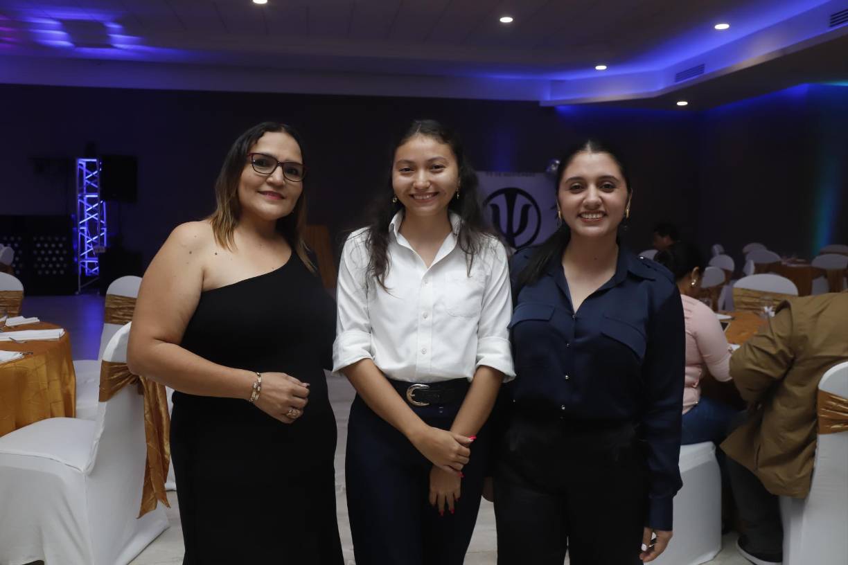 Mayte Ruíz, Diana Castro y Gloria Inés Castillo