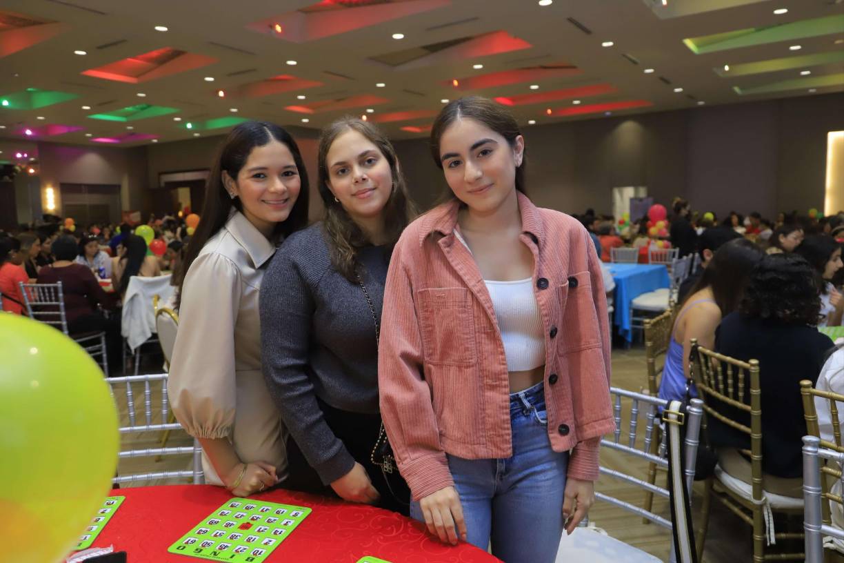 Jessica Rodríguez, Alexa Zacarías y Pilar Jordan