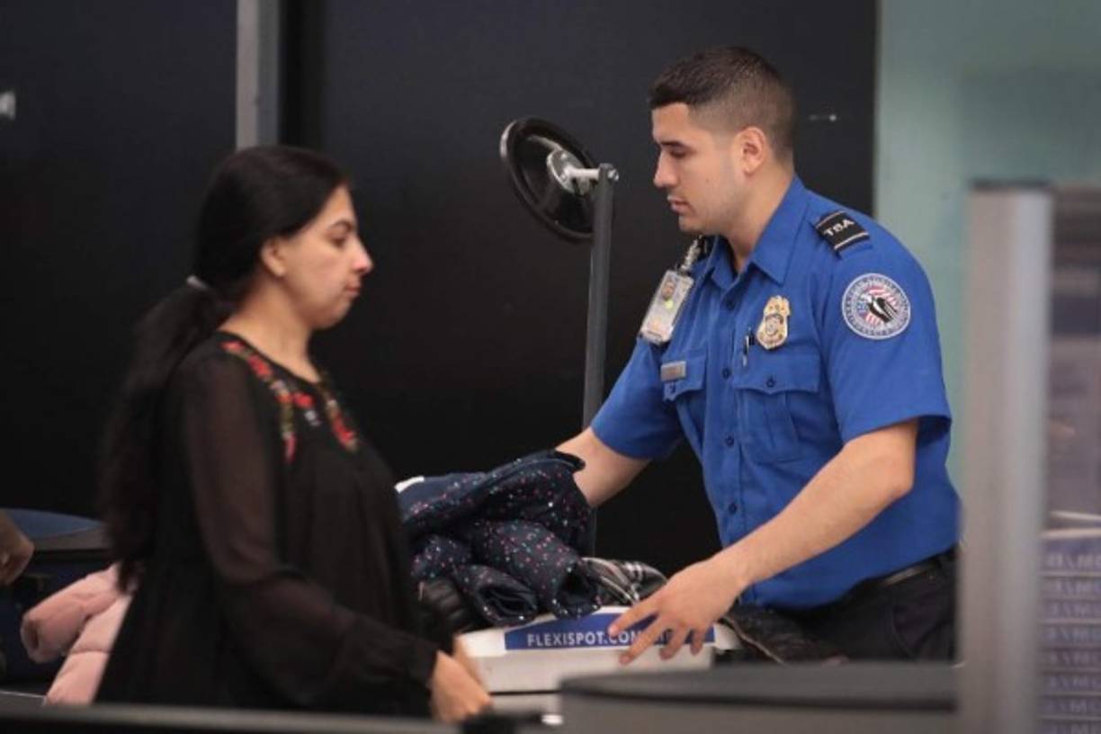 Medios locales estiman que la situación se agravara si se llega a la primera quincena de enero sin reabrir el Gobierno.
