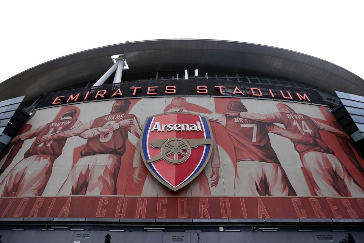 Daniel Cain tenía los avales necesarios para convertirse en una de las grandes promesas del fútbol mundial, pero una noche de fiesta esfumó por completo su sueño que empezó a forjarse en la cantera del Arsenal