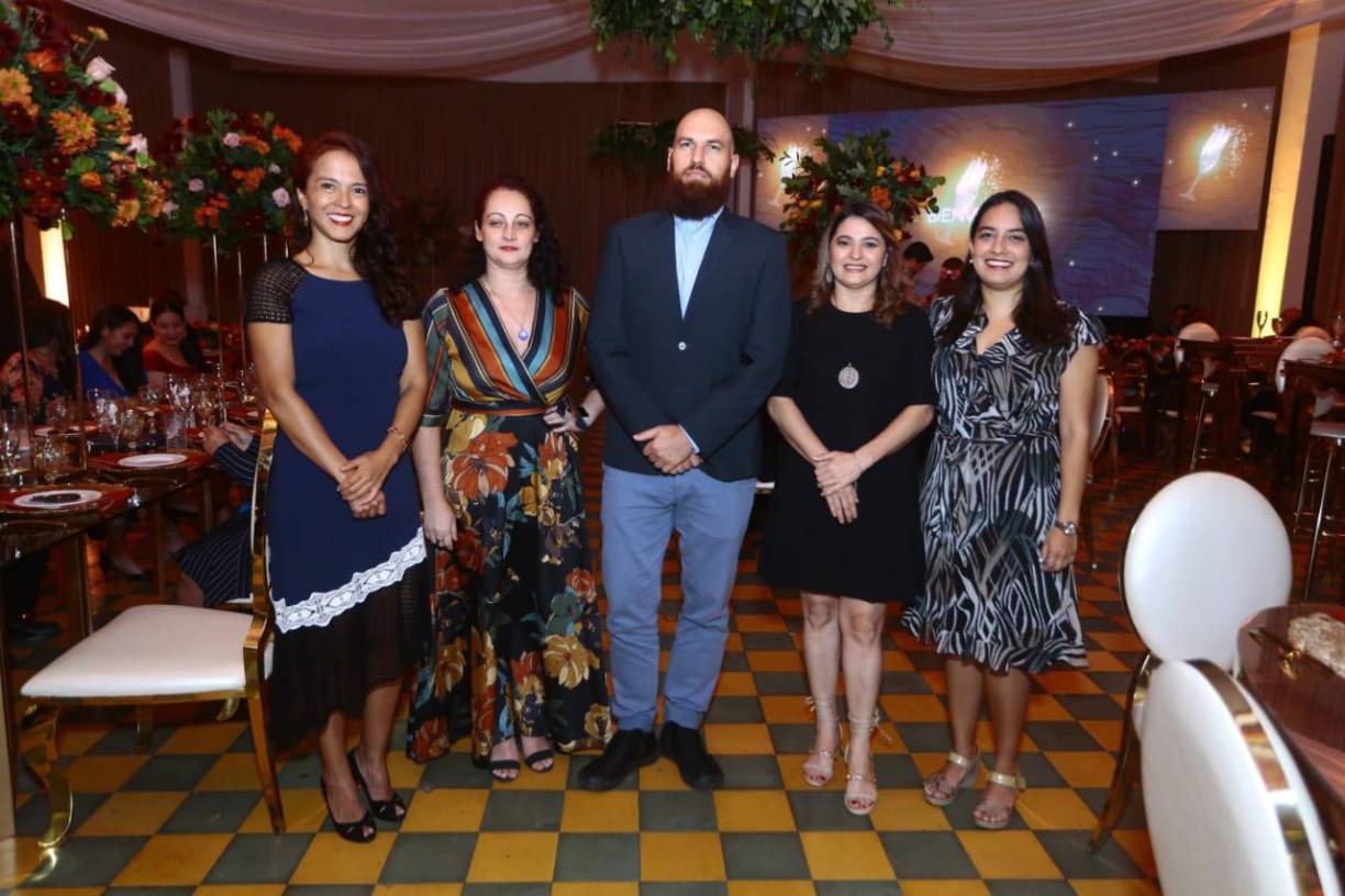 Sandra Hernández, Eva Marcandalli, Arthur Volpon, Nelsy Rivera e Ingrid Acuña