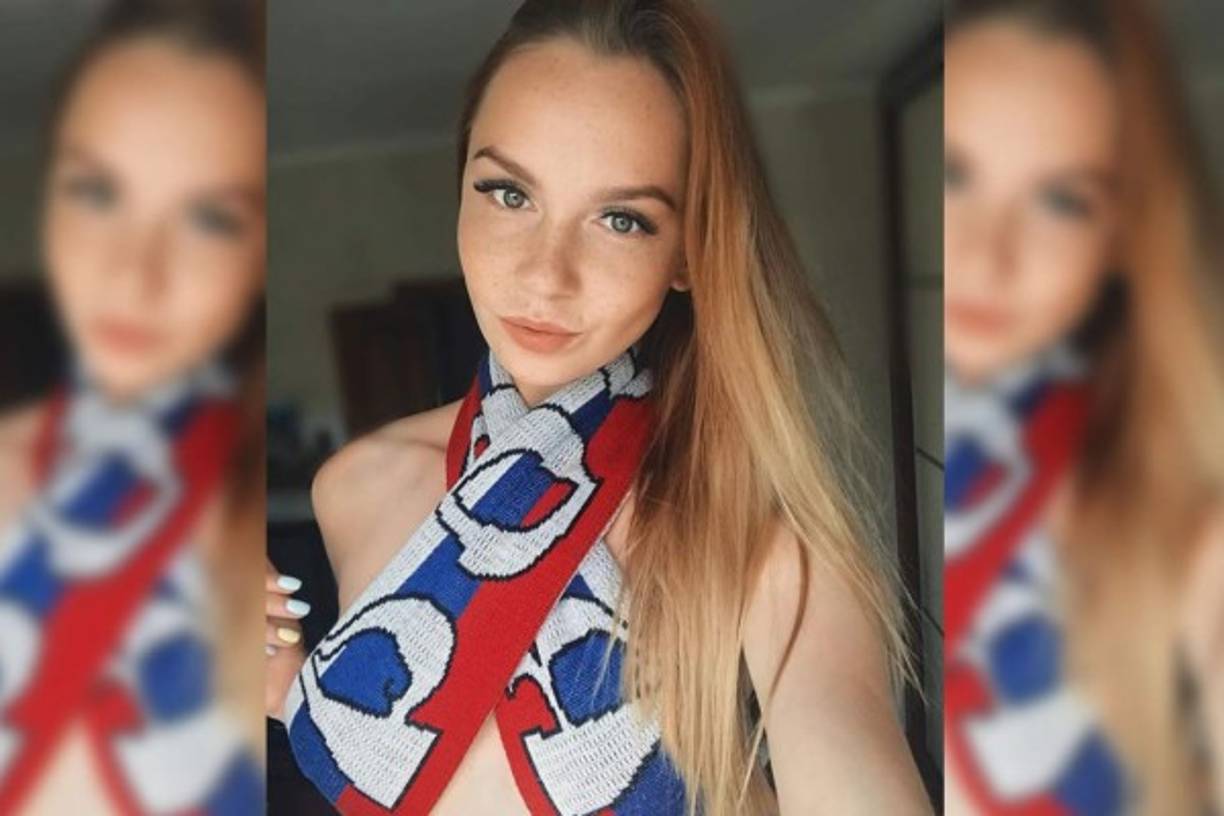 La conejita Playboy se encuentra en su natal Rusia para apoyar a su equipo favorito, donde a través de su Instagram se nombró como 'una sexy súper fan' del Lokomotiv Moscú y el mundial de futbol.