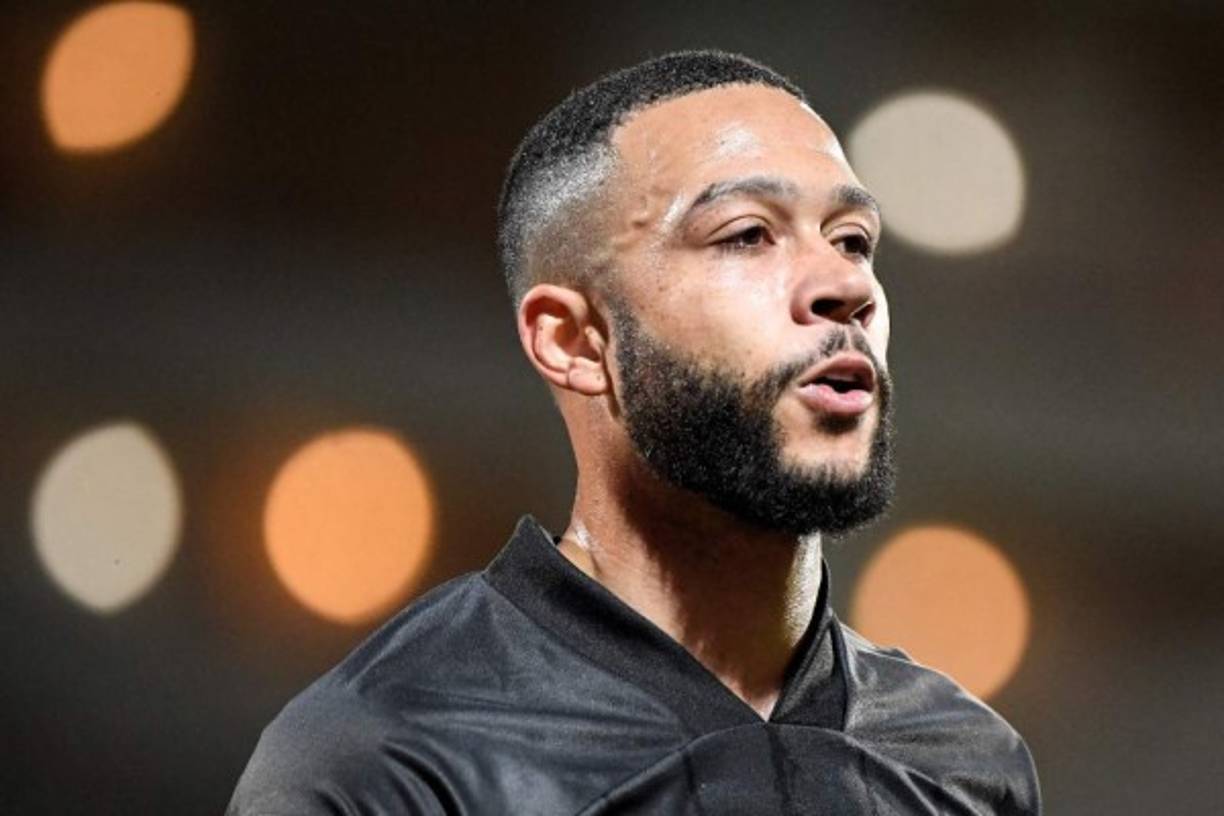 Memphis Depay: 'L'Equipe' publica una información exclusiva en la que indica que el delantero del Olympique de Lyon fichará por el Barcelona este próximo verano. Su llegada es inminente. Foto AFP.