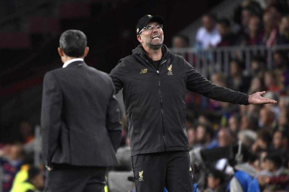Jurgen Klopp fue silbado por el Camp Nou luego de que el entrenador del Liverpool había señalado que el estadio del Barcelona no era un templo del fútbol.